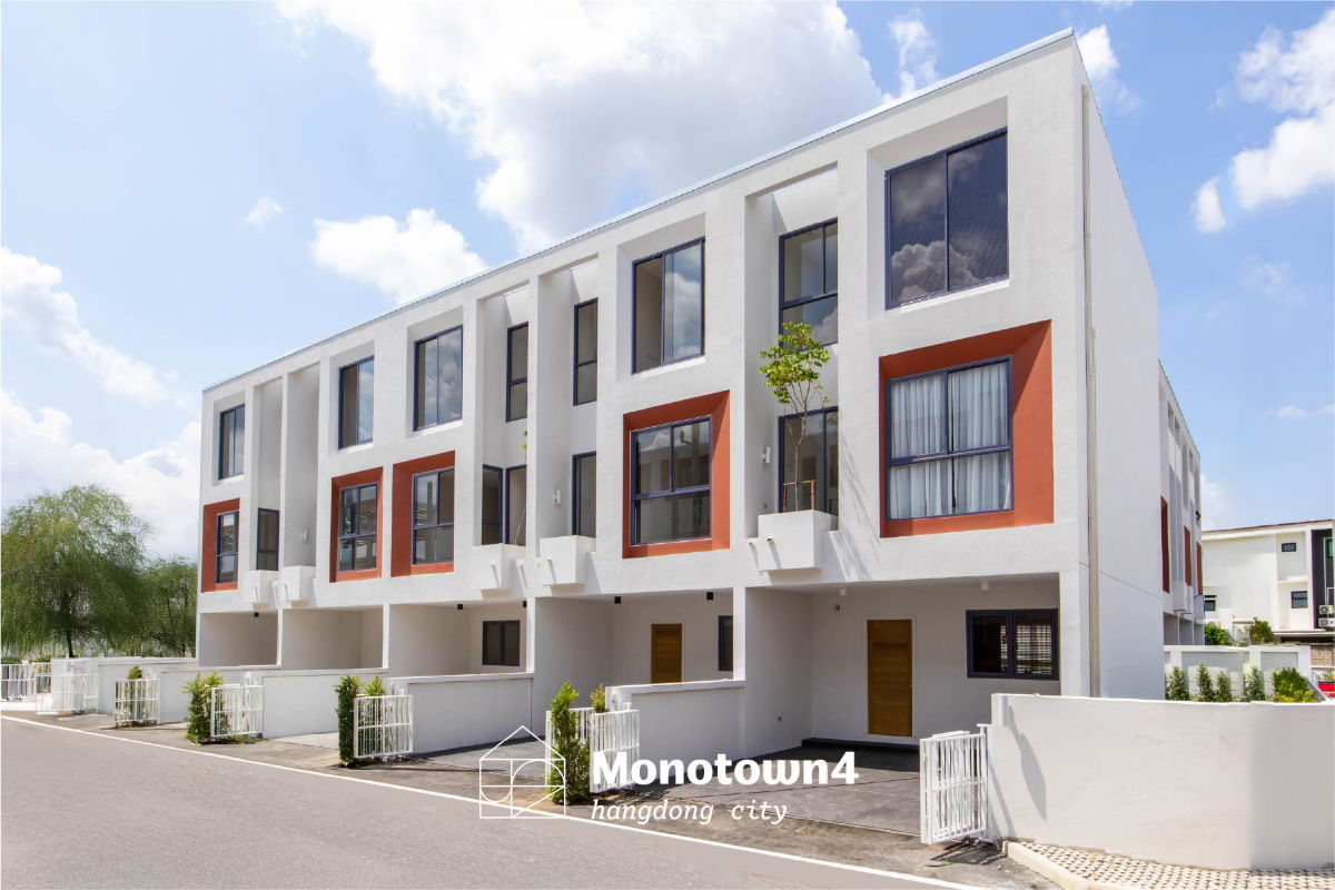 รูป บ้านทาวน์โฮม สไตล์มิดเซนจูรี่ 3 นอน 3 น้ำ - รูปที่ 1/11