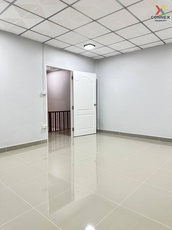 picture For Sale Townhouse/Townhome  , Buathongthani , Bang Bua Thong , Bang Bua Thong , Nonthaburi , CX-103976 ✅ Live chat with us ADD LINE @connexproperty ✅  - 8/12