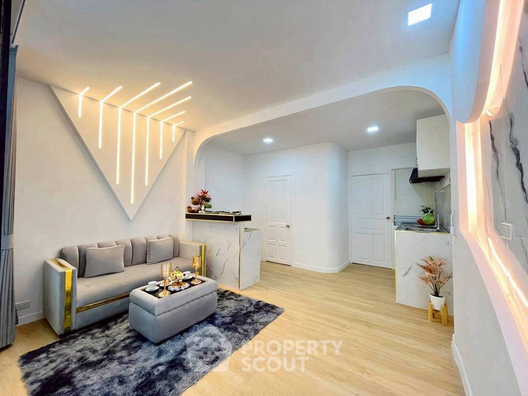 picture 1-BR Condo at Baan Suan Lalana Condominiums close to Pattaya (ID 2359322) - 9/13