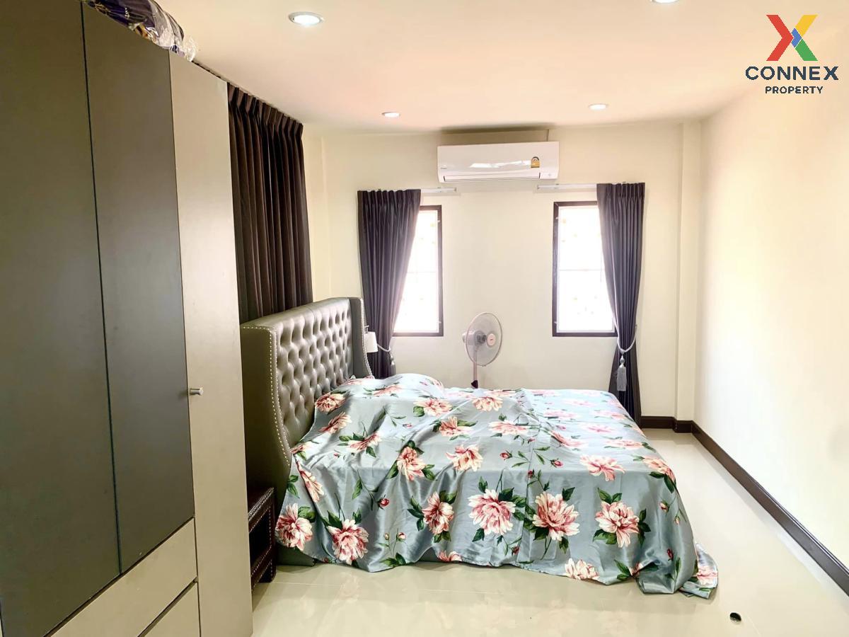 picture For Rent House , K.C. Parkville 3 , Sam Wa Tawan Tok , Khlong Sam Wa , Bangkok , CX-105018 ✅ Live chat with us ADD LINE @connexproperty ✅  - 5/10