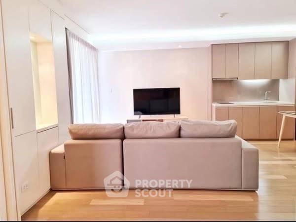 picture 2-BR Condo at Royce Private Residences near MRT Sukhumvit (ID 2361665) - 2/12