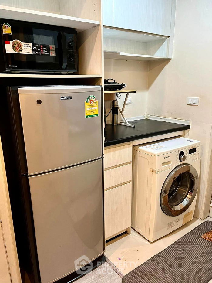 picture 1-BR Condo at Clover Ladprao 83 in Khlong Chaokhun Sing (ID 2362435) - 2/10