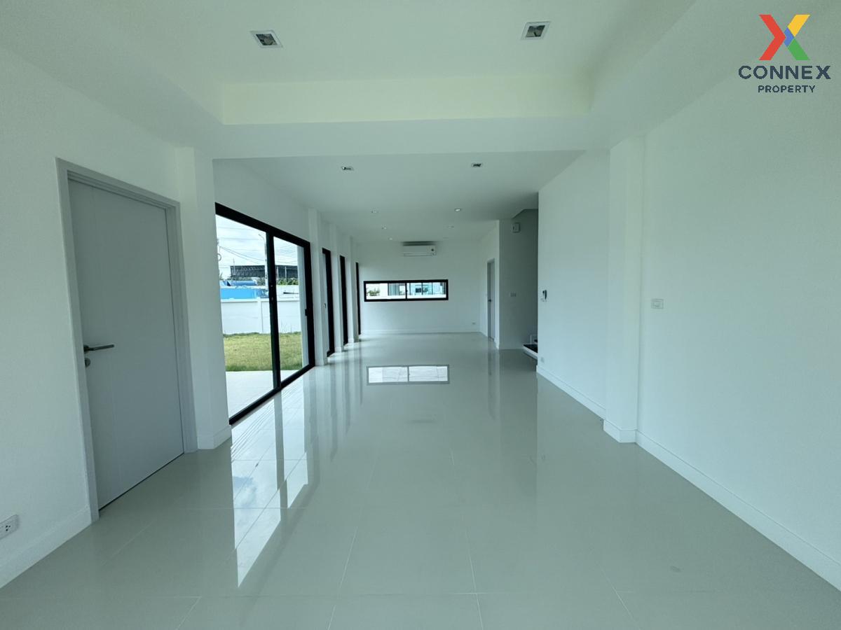 picture For Rent  Navara Rama2 , wide frontage , Tha Kham , Bang Khun Thian , Bangkok , CX-132113 ✅ Live chat with us ADD LINE @connexproperty ✅  - 11/12