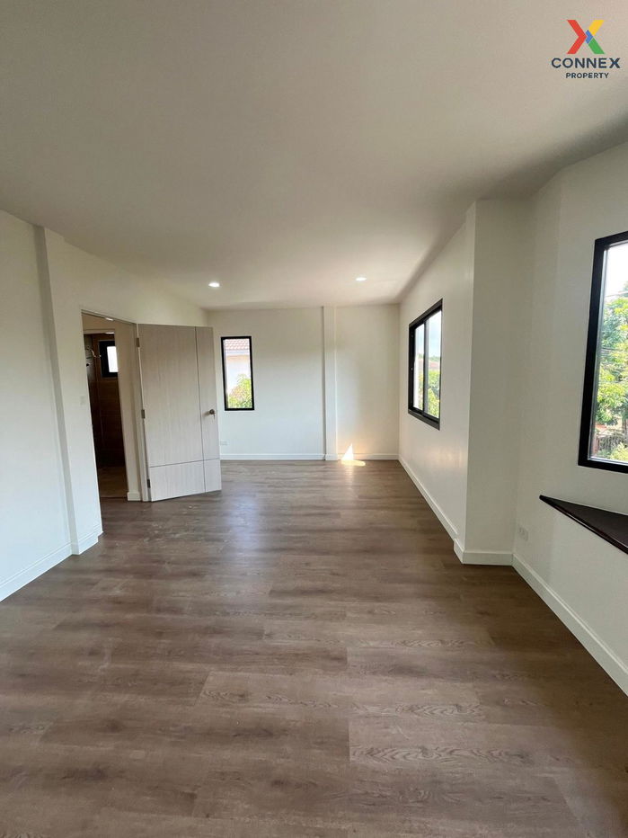 picture For Sale House , Chaiyaphruek Soi Wat Lat Pladuk , wide frontage , newly renovated , MRT-Khong Bang Phai , Bang Rak Phatthana , Bang Bua Thong , Nonthaburi , CX-110338 ✅ Live chat with us ADD LINE @connexproperty ✅  - 9/12