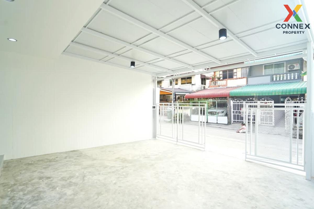 picture For Sale House , Baan Imumporn 11 , corner unit , newly renovated , Tha Kham , Bang Khun Thian , Bangkok , CX-113562 ✅ Live chat with us ADD LINE @connexproperty ✅  - 10/12