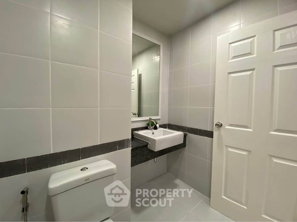 picture 1-BR Condo at A Space Asoke-Ratchada near MRT Phra Ram 9 (ID 2205635) - 15/15