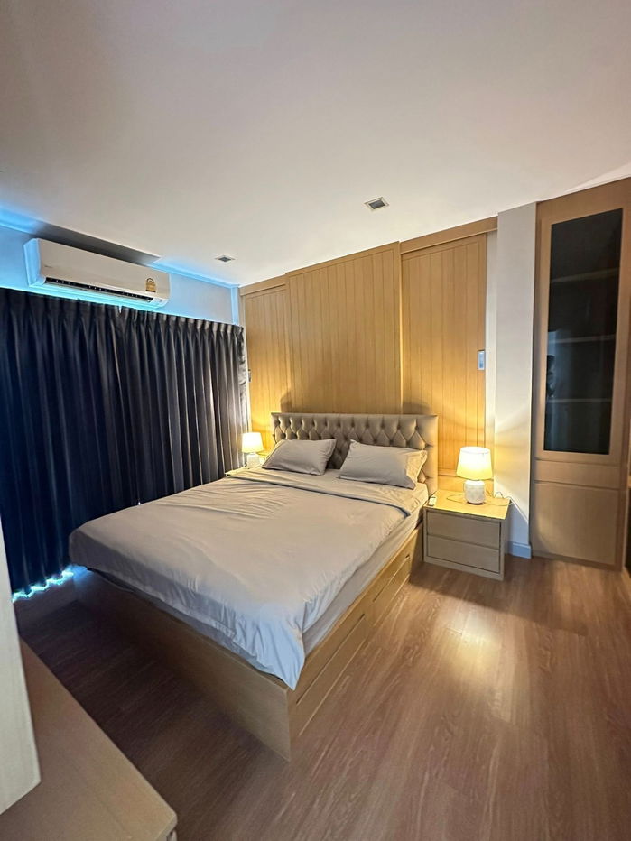 picture Code: KJ9242  for rent Life Bangkok Boulevard Wongwaen - Rama 9 // Line ID: @kjcondo (with @) // - 3/20