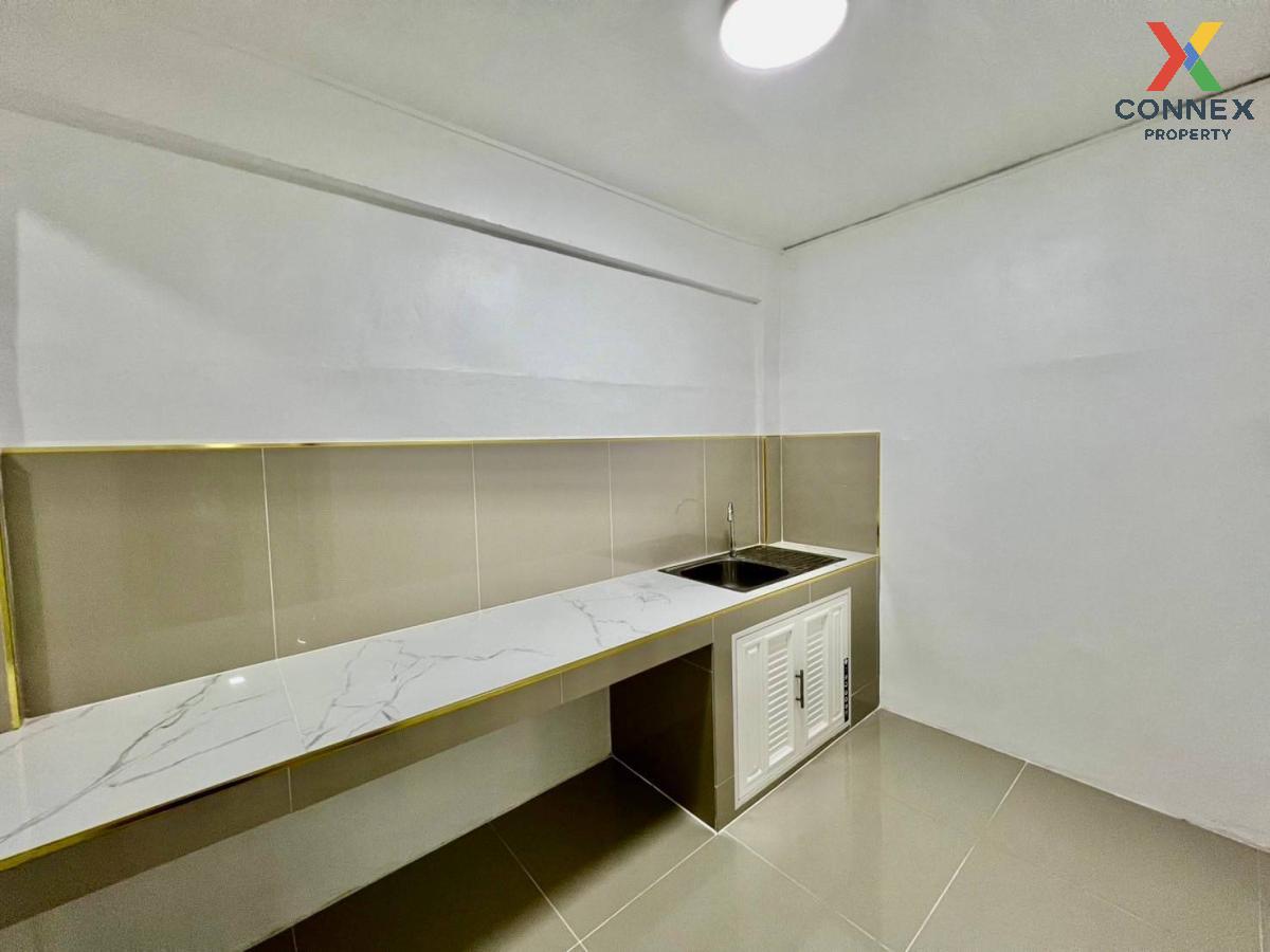 picture For Sale Townhouse/Townhome  , Baan Phrueksa 3 Bang Bua Thong , newly renovated , Bang Khu Rat , Bang Bua Thong , Nonthaburi , CX-115913 ✅ Live chat with us ADD LINE @connexproperty ✅  - 10/12