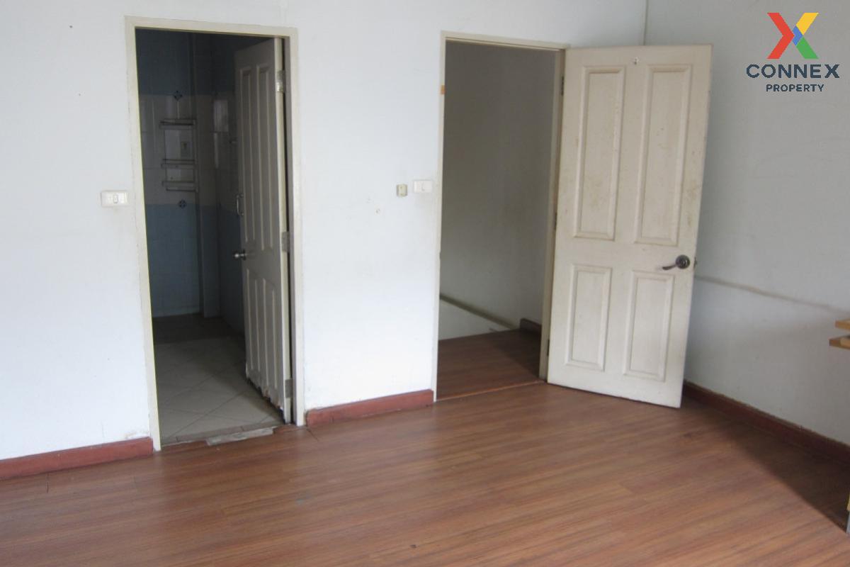 picture For Sale Townhouse/Townhome  , Baan Klang Muang The Paris Rama 9-Ramkamhaeng , Saphan Sung , Saphan Sung , Bangkok , CX-106104 ✅ Live chat with us ADD LINE @connexproperty ✅  - 4/5