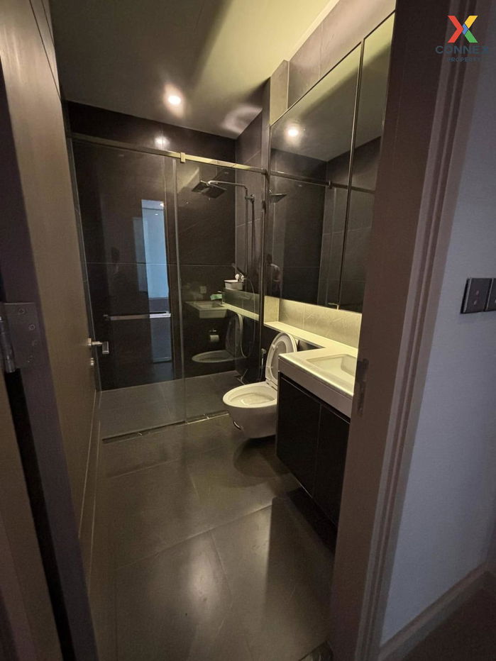 picture 🔥🔥🔥 For Rent Condo , The Esse at Singha Complex , MRT-Phetchaburi , Bang Kapi , Huai Khwang , Bangkok , CX-116139 ✅ Live chat with us ADD LINE @connexproperty ✅ 🔥🔥🔥 - 11/12