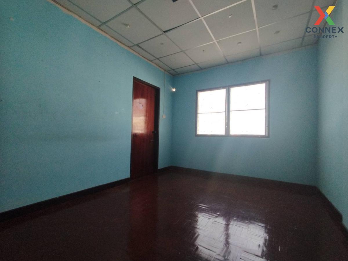 รูป ขายทาวน์เฮ้าส์/ทาวน์โฮม  บ้านวโรชา 5 บางเพรียง บางบ่อ สมุทรปราการ CX-113208 ✅ ทักไลน์ @connexproperty ตอบทันที ทีมงานมืออาชีพ ✅  - รูปที่ 8/10