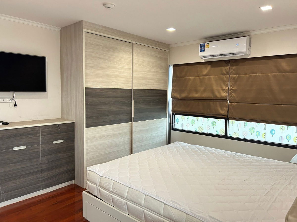 picture For rent 🔥 Lumpini Place Rama III - Riverview 🔥 Type 3 Bedroom , Fully furniture. , ready to move in //Ask more info LineID:@thirdproperty - 2/11