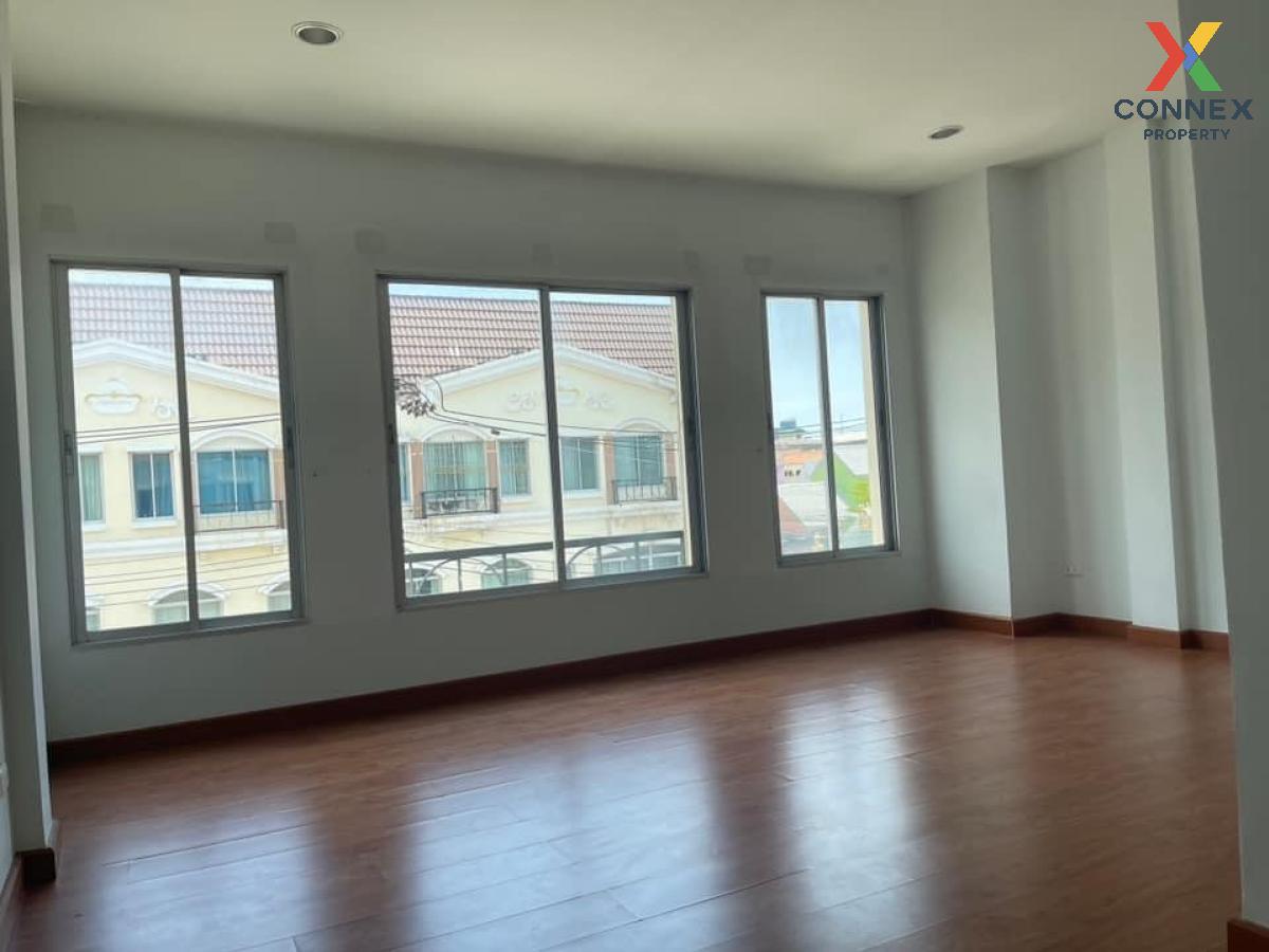picture For Rent Townhouse/Townhome , BAAN KLANG MUANG RAMA9-RAMKHMAHAENG , Phlapphla , Wang Thong Lang , Bangkok , CX-103823 ✅ Live chat with us ADD LINE @connexproperty ✅ - 7/10