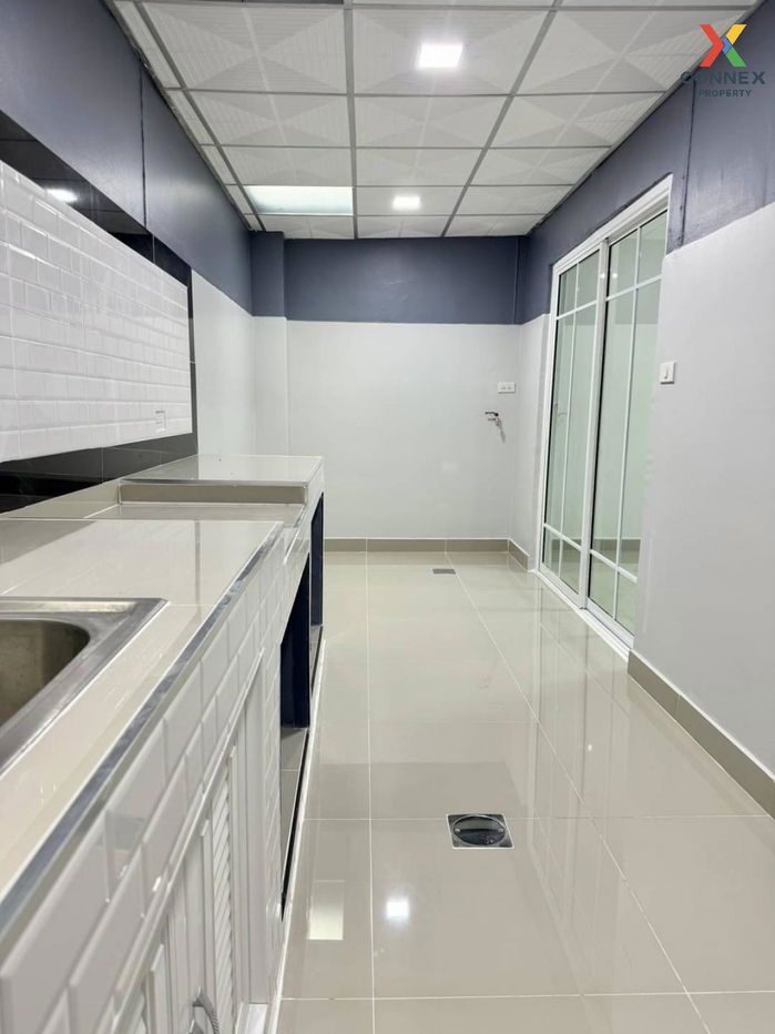 picture For Sale Townhouse/Townhome  , Baan Pruksa 3 Soi Watlatpladuk , Bang Khu Rat , Bang Bua Thong , Nonthaburi , CX-104790 ✅ Live chat with us ADD LINE @connexproperty ✅  - 10/12