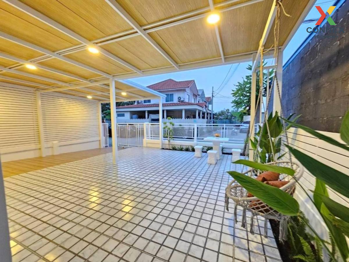 picture For Sale House , Baan Pruksa 33 Bangbuathong , wide frontage , newly renovated , Bang Khu Rat , Bang Bua Thong , Nonthaburi , CX-98014 ✅ Live chat with us ADD LINE @connexproperty ✅  - 7/12