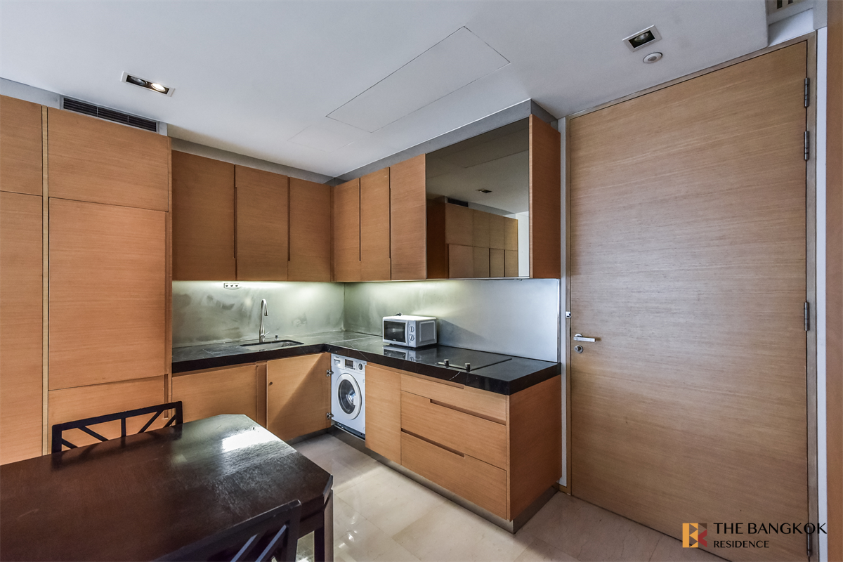 picture Saladaeng residences Surrounded by Facilities near MRT Silom Station - 2/10
