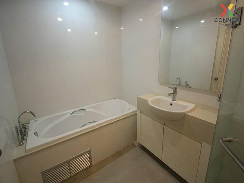 picture FOR RENT condo , Siri Residence Sukhumvit 24 , Duplex , wide frontage , BTS-Phrom Phong , Khlong Tan , Khlong Toei , Bangkok , CX-02581 ✅ Live chat with us ADD LINE @connexproperty ✅  - 8/9