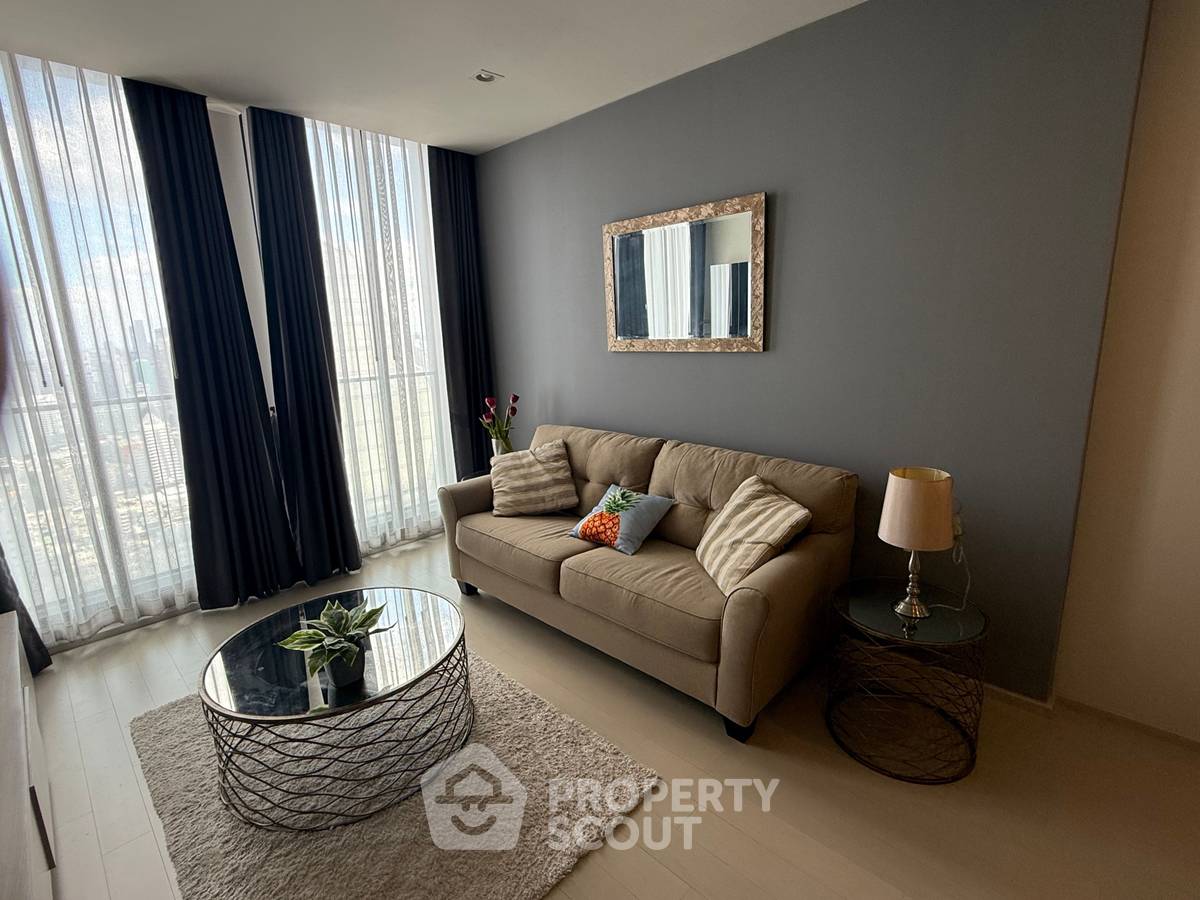picture 1-BR Condo at Noble Ploenchit near BTS Phloen Chit (ID 2362517) - 1/15