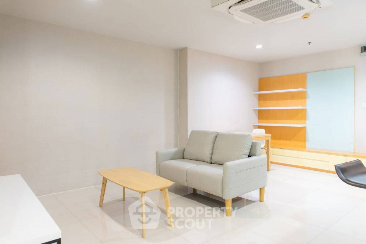 picture 1-BR Condo at Sukhumvit Living Town near MRT Phetchaburi (ID 2339644) - 12/18