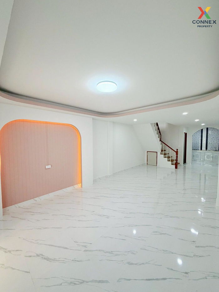 รูป ขายทาวน์เฮ้าส์/ทาวน์โฮม  บ้านมารวย บางเขน 1 หน้ากว้าง รีโนเวทใหม่ สายไหม เขต สายไหม กรุงเทพ CX-133037 ✅ ทักไลน์ @connexproperty ตอบทันที ทีมงานมืออาชีพ ✅  - รูปที่ 4/12