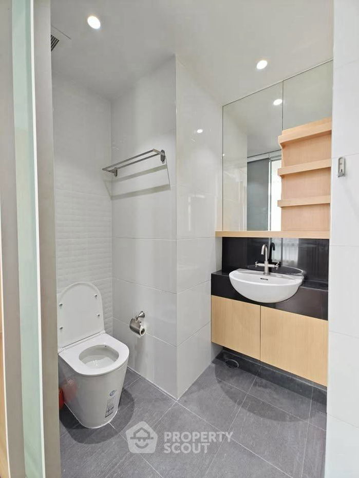 รูป คอนโด 2-ห้องนอน ที่ เดอะ ไฮท์ คอนโดมิเนียม ใกล้ ทองหล่อ (ID 2361658) - รูปที่ 17/19