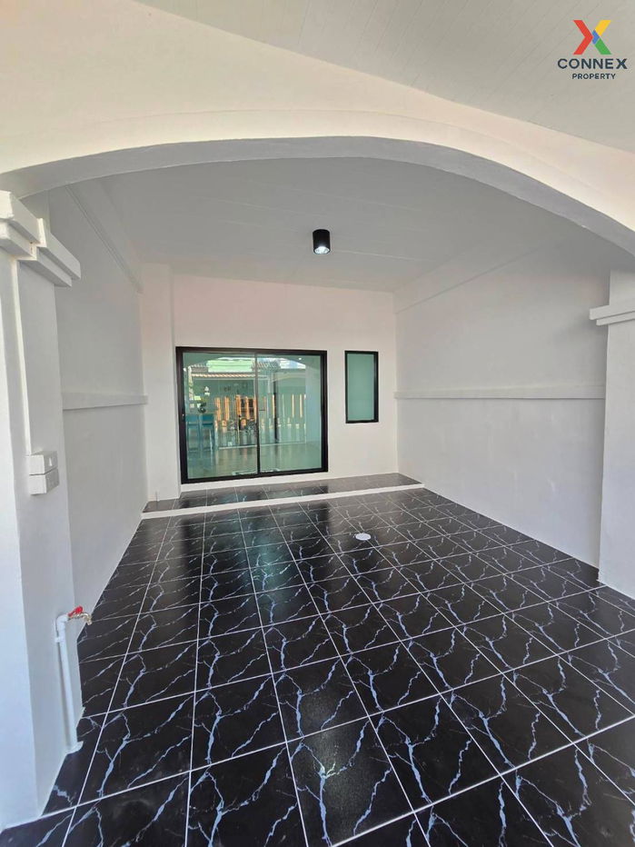 picture For Sale Townhouse/Townhome  , Baan Manawadee , newly renovated , Bang Khu Rat , Bang Bua Thong , Nonthaburi , CX-112247 ✅ Live chat with us ADD LINE @connexproperty ✅  - 8/12