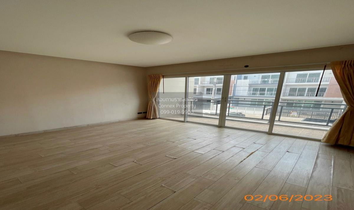 รูป ขายทาวน์เฮ้าส์/ทาวน์โฮม  ดีลักซ์ ทาวน์ เลียบทางด่วน-รามอินทรา ท่าแร้ง เขต บางเขน กรุงเทพ CX-84047 ✅ ทักไลน์ @connexproperty ตอบทันที ทีมงานมืออาชีพ ✅  - รูปที่ 3/7