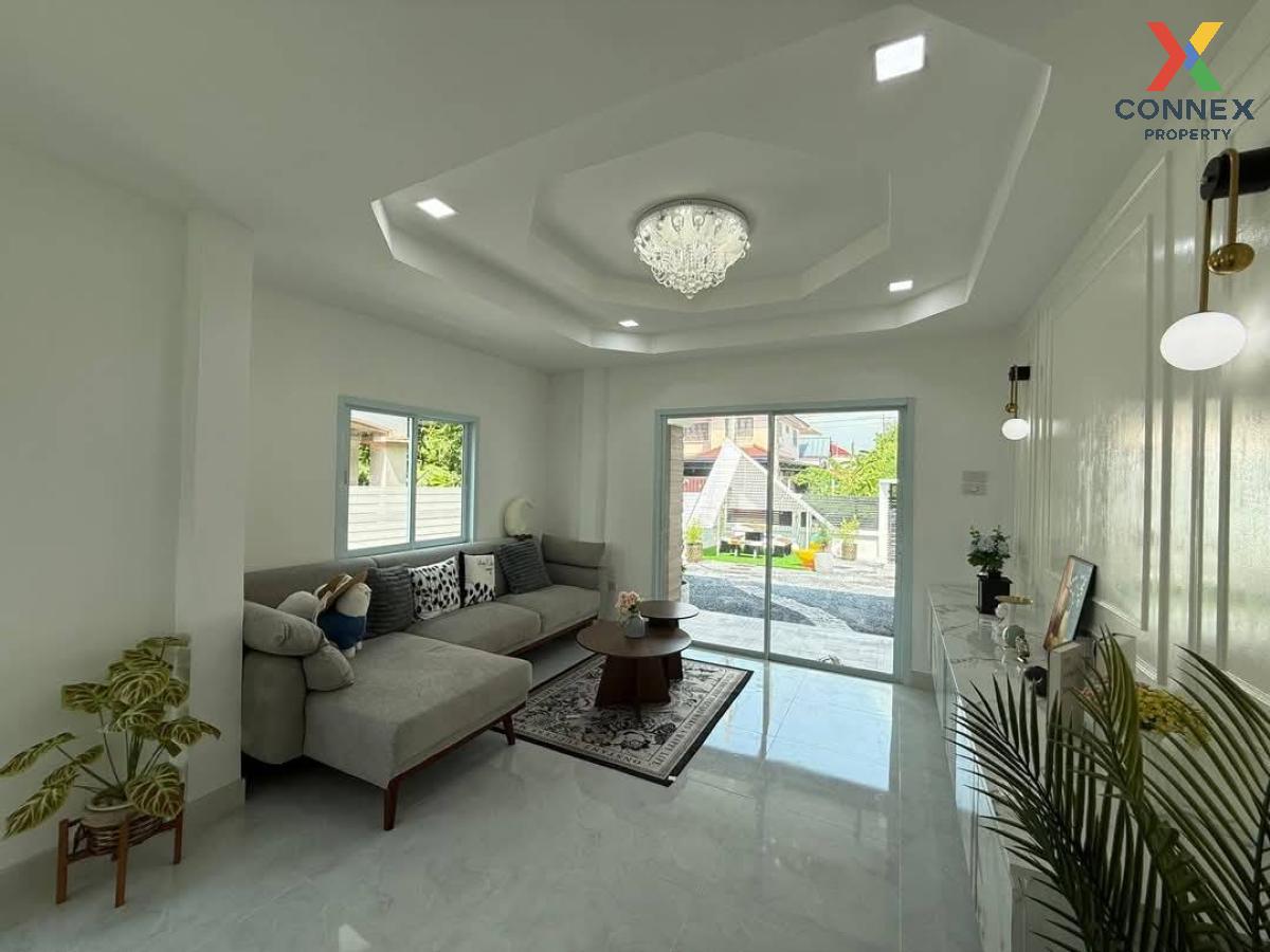 picture For Sale House , K.C. Garden Home , corner unit , newly renovated , Sam Wa Tawan Ok , Khlong Sam Wa , Bangkok , CX-122829 ✅ Live chat with us ADD LINE @connexproperty ✅  - 8/12