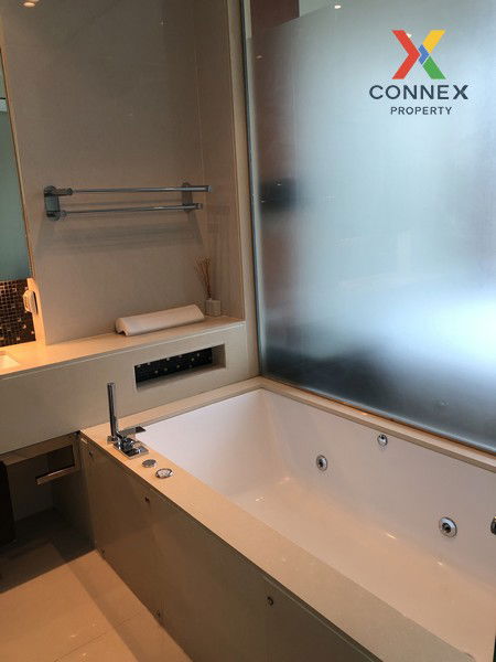 picture FOR RENT condo , The Address Sukhumvit 28 , Duplex , wide frontage , BTS-Phrom Phong , Khlong Tan , Khlong Toei , Bangkok , CX-01264 ✅ Live chat with us ADD LINE @connexproperty ✅  - 9/10