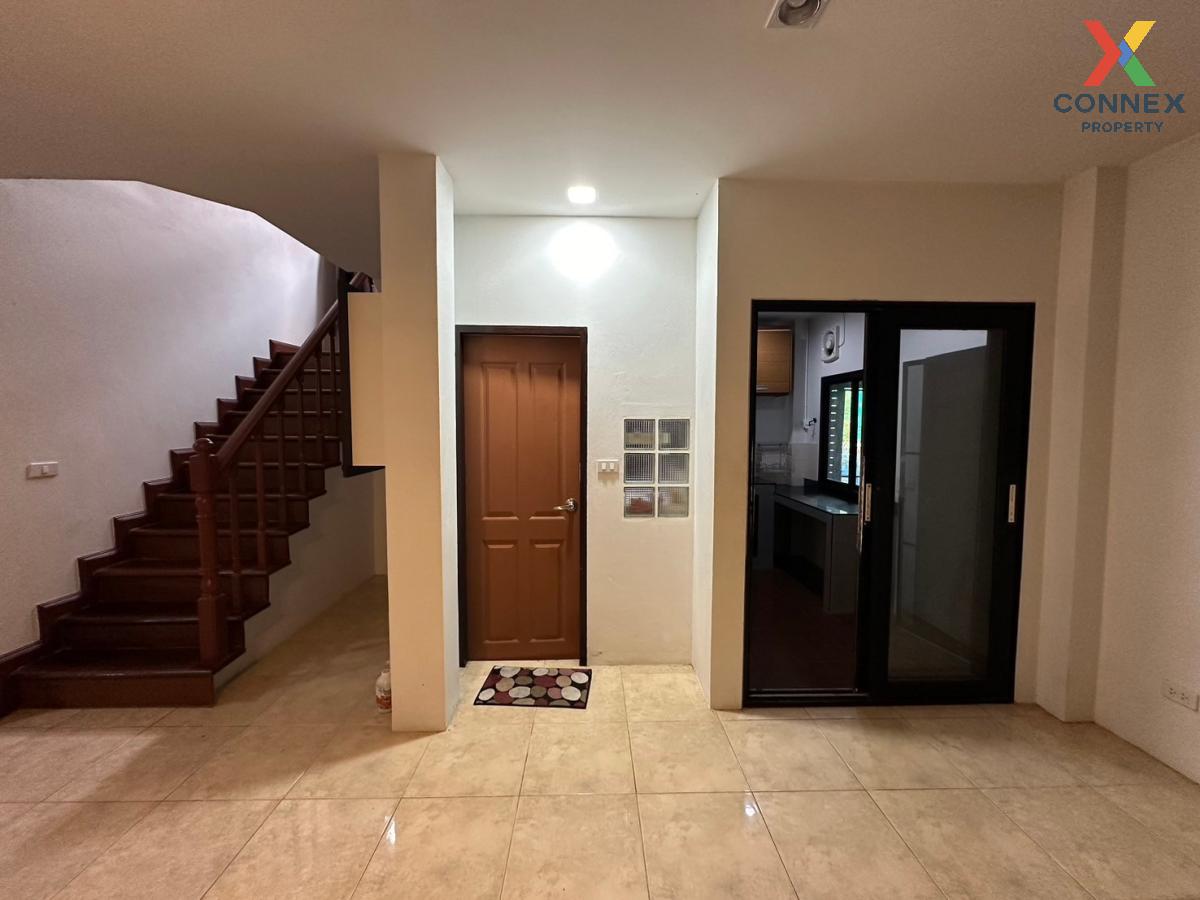 รูป ขายบ้าน นันทนาการ์เด้นท์ มณีรินทร์ เลค แอนด์ พาร์ค บางคูวัด เมืองปทุมธานี ปทุมธานี CX-92445 ✅ ทักไลน์ @connexproperty ตอบทันที ทีมงานมืออาชีพ ✅ - รูปที่ 12/12