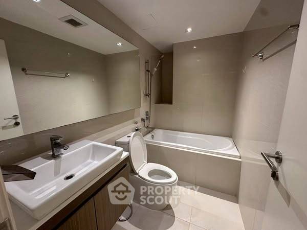 รูป คอนโด 1-ห้องนอน ที่ วีธารา สุขุมวิท 36 ใกล้ BTS ทองหล่อ (ID 2361762) - รูปที่ 3/8