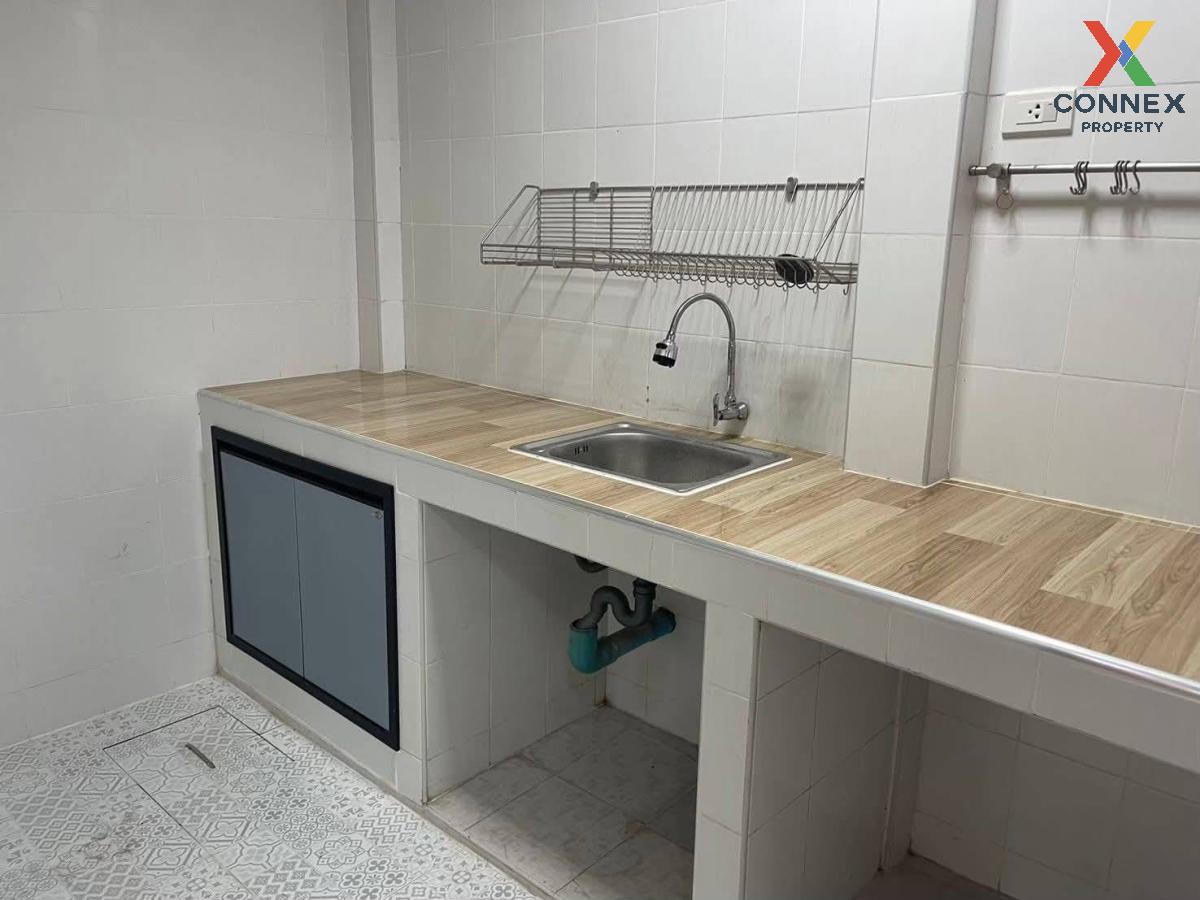 picture For Rent Townhouse/Townhome  , Park Gallery Srinakarin , wide frontage , Bang Pla , Bang Phli , Samut Prakarn , CX-124871 ✅ Live chat with us ADD LINE @connexproperty ✅  - 7/12