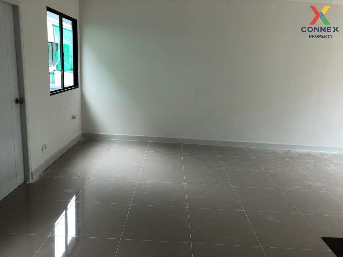 picture For Sale Townhouse/Townhome  , Pleno Pinklao-Charan , Wat Chalo , Bang Kruai , Nonthaburi , CX-110348 ✅ Live chat with us ADD LINE @connexproperty ✅  - 3/4