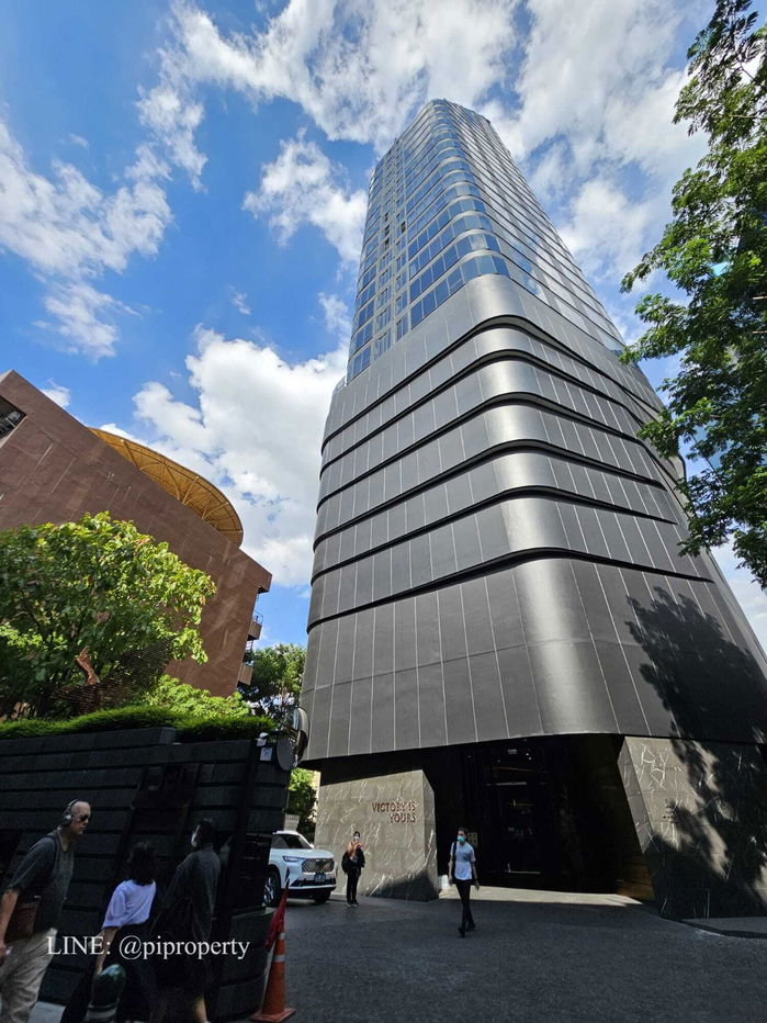 picture High floor 1 Bed unit for rent in Ideo Q Victory. 0 meter from BTS Victory and century the movie plaza. Great schools and hospitals surrounding. - 25/30