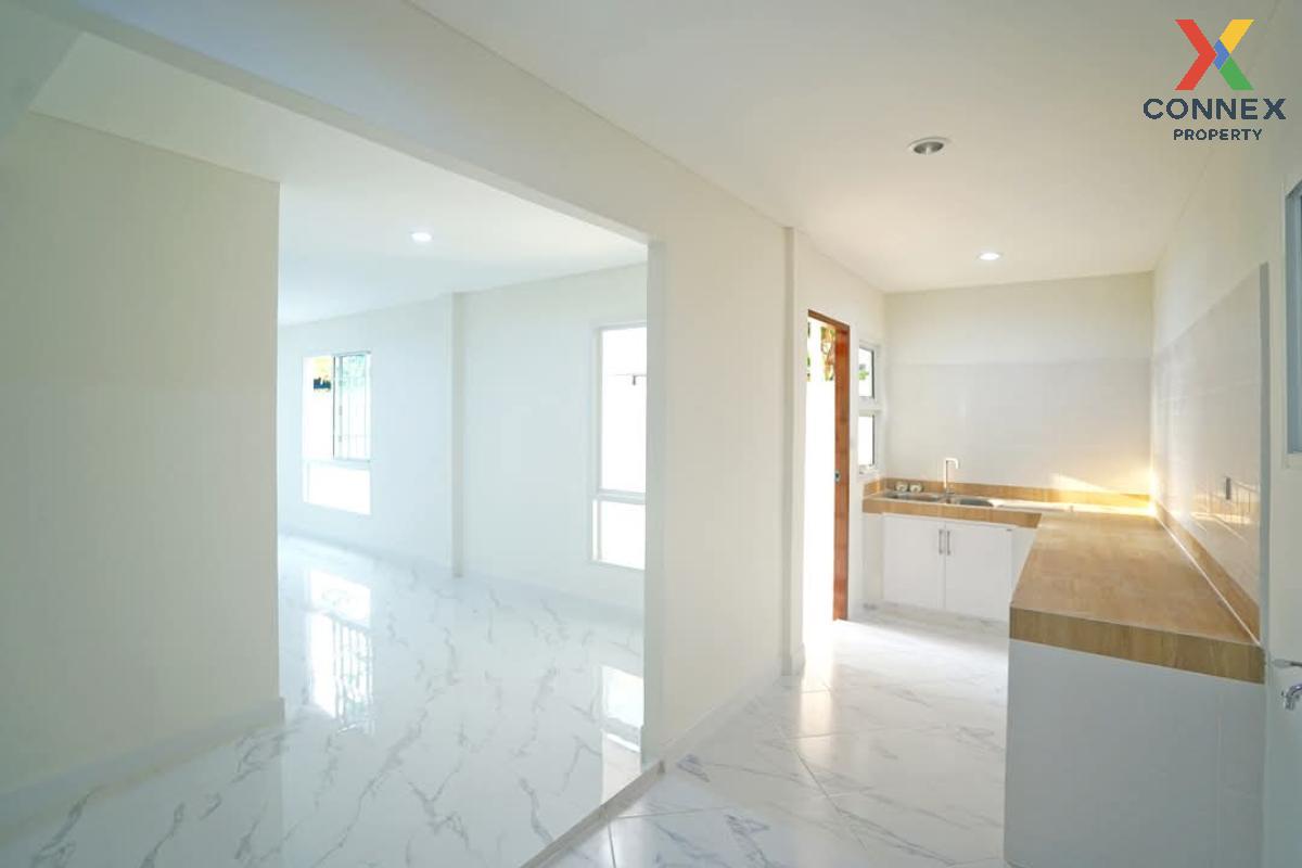 picture For Sale House , Baan Imumporn 11 , corner unit , newly renovated , Tha Kham , Bang Khun Thian , Bangkok , CX-113562 ✅ Live chat with us ADD LINE @connexproperty ✅  - 1/12