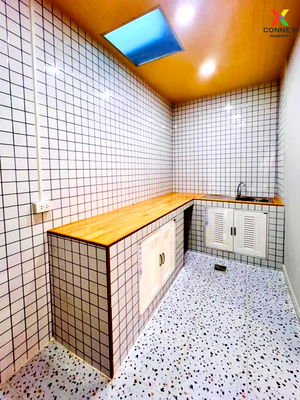 ขายทาวน์โฮม : ขายทาวน์เฮ้าส์/ทาวน์โฮม  บ้านพร้อมจิตร รีโนเวทใหม่ บางใหญ่ บางใหญ่ นนทบุรี CX-102362 ✅ ทักไลน์ @connexproperty ตอบทันที ทีมงานมืออาชีพ ✅ 