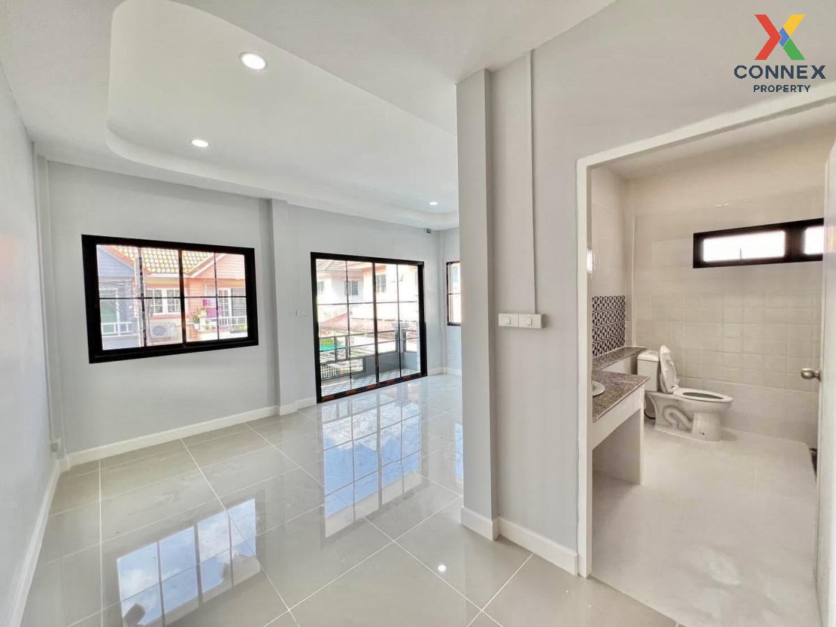 รูป ขายทาวน์เฮ้าส์/ทาวน์โฮม บ้านร่มรื่นวิลล์ มหาสวัสดิ์ บางกรวย นนทบุรี CX-114927 ✅ ทักไลน์ @connexproperty ตอบทันที ทีมงานมืออาชีพ ✅ - รูปที่ 6/12