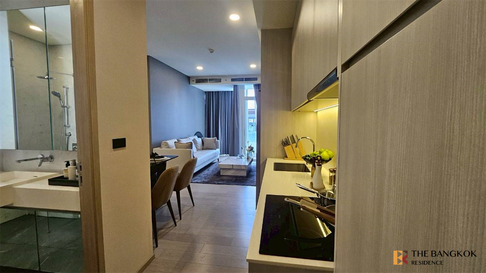 Easy Start with a City Dweller Lifestyle Siamese Exclusive Sukhumvit 42 near BTS Ekkamai