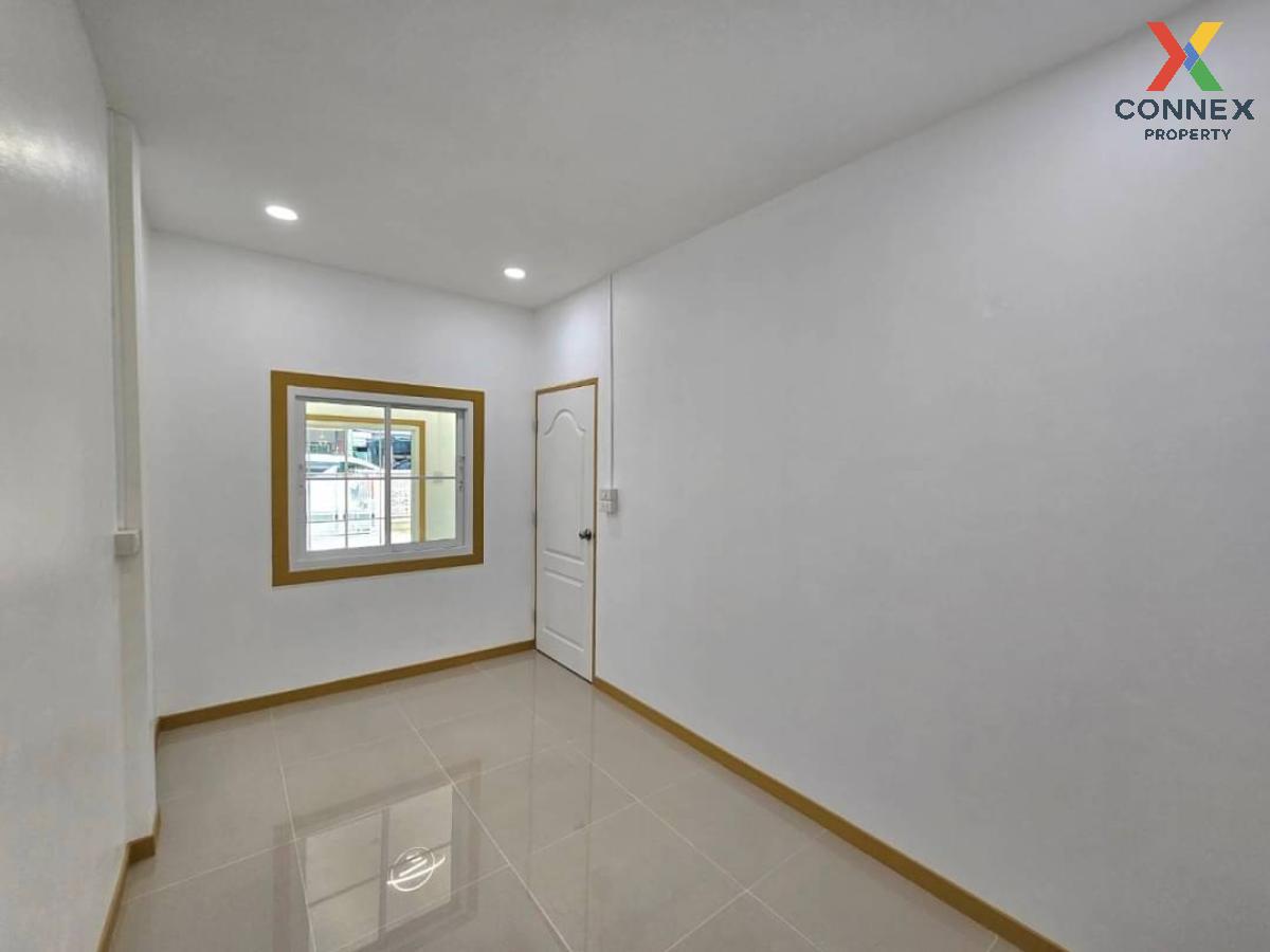 picture For Sale House , Baan Pimonrat 3 , newly renovated , Sai Noi , Sai Noi , Nonthaburi , CX-101024 ✅ Live chat with us ADD LINE @connexproperty ✅  - 5/12