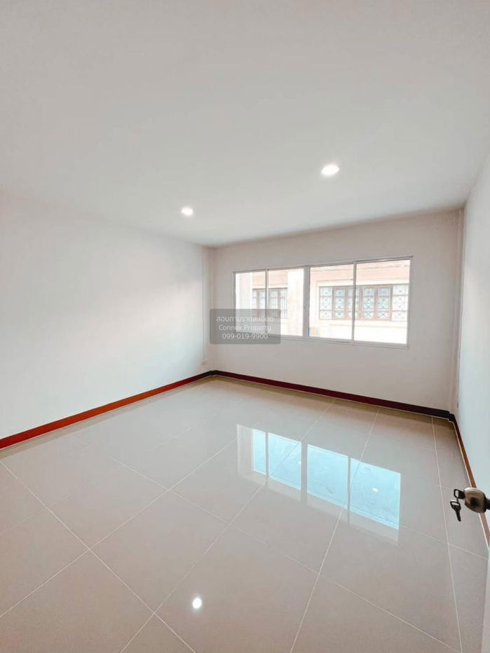 picture For Sale Townhouse/Townhome , Parichat Village , Khlong Si , khlong Luang , Pathum Thani , CX-75940 ✅ Live chat with us ADD LINE @connexproperty ✅ - 9/10