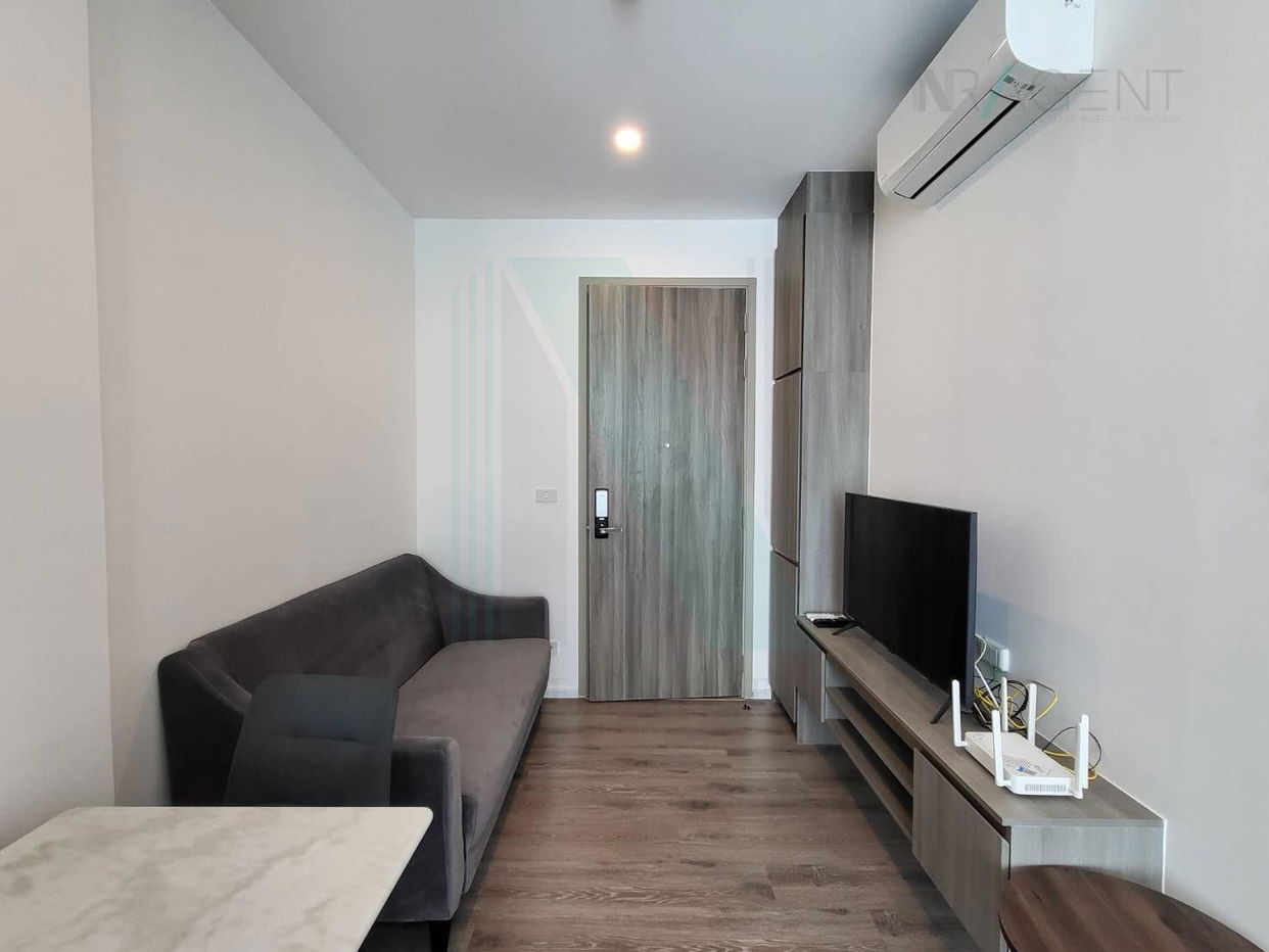 picture For Rent Condo KNIGHTSBRIDGE SUKHUMVIT - THEPHARAK Building 1, Floor 18,1 bed room, Room size 27.00 sqm - 1/8