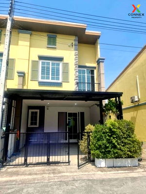 Townhouses for sale Lamlukka Khlong Song  : For Sale Townhouse/Townhome  , Golden Town Phaholyothin-Lumlukka , Khu Khot , Lam Luk Ka , Pathum Thani , CX-117074 ✅ Live chat with us ADD LINE @connexproperty ✅ 