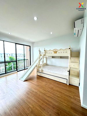 Townhouses for rent : For Rent Townhouse/Townhome  , Baan Klang Muang Rama 9-Krungthep Kreetha , Thap Chang , Saphan Sung , Bangkok , CX-105430 ✅ Live chat with us ADD LINE @connexproperty ✅ 
