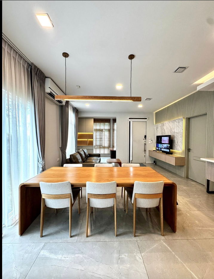 picture 4beds5bath Available now! 222sqm 2stories / 3parking. Line id: @pfagent - 2/17