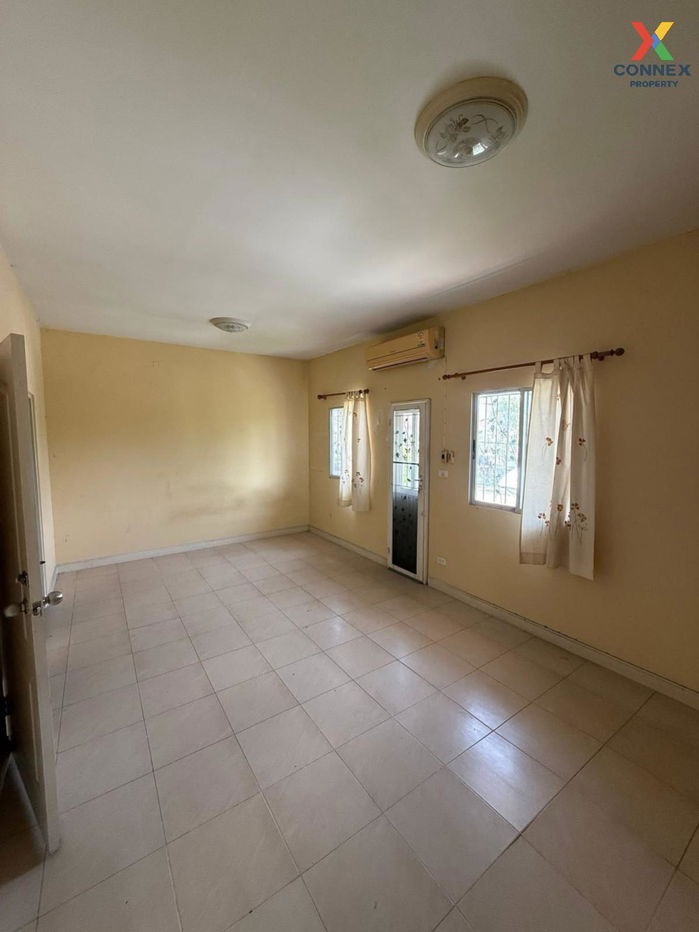 รูป ขายทาวน์เฮ้าส์/ทาวน์โฮม  กานดา บ้านริมคลอง 2 พันท้ายนรสิงห์ เมืองสมุทรสาคร สมุทรสาคร CX-130664 ✅ ทักไลน์ @connexproperty ตอบทันที ทีมงานมืออาชีพ ✅  - รูปที่ 5/10