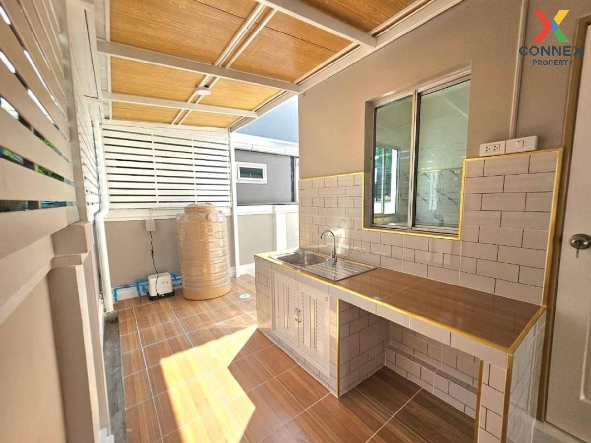 picture For Sale House , Pruksa Village 5 Wongwaen - Rattanathibet , wide frontage , newly renovated , Bang Khu Rat , Bang Bua Thong , Nonthaburi , CX-109004 ✅ Live chat with us ADD LINE @connexproperty ✅  - 10/12