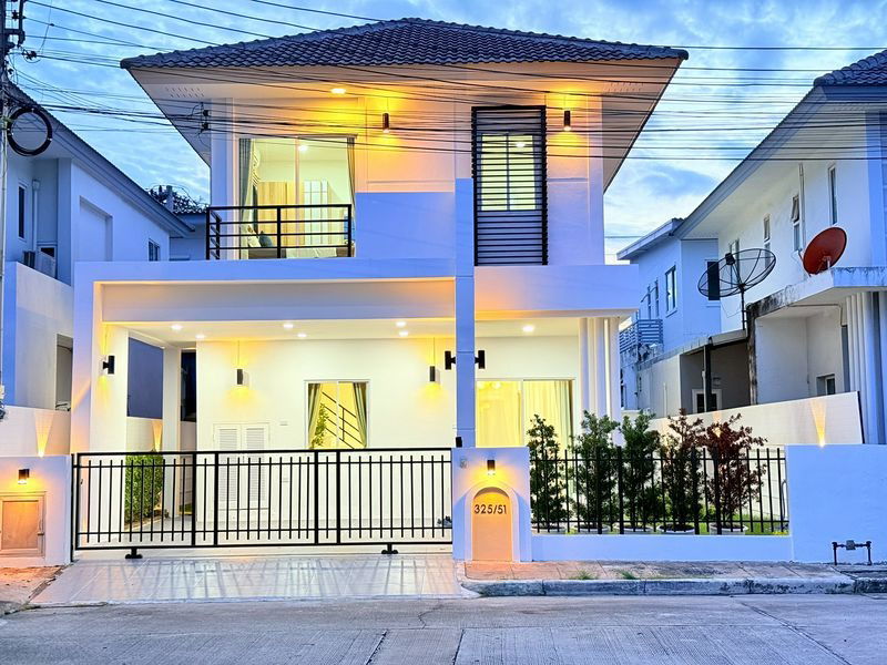 รูป ขายบ้านเดี่ยวรีโนเวทใหม่ ม.เดอะวิสต้า อ่าวอุดม เขาน้ำซับ ศรีราชา - รูปที่ 1/20