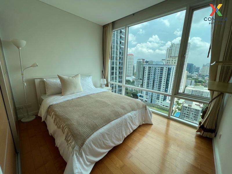 picture FOR RENT condo , Fullerton Sukhumvit , nice view , high floor , BTS-Ekkamai , Khlong Tan Nuea , Watthana , Bangkok , CX-05910 ✅ Live chat with us ADD LINE @connexproperty ✅  - 4/11