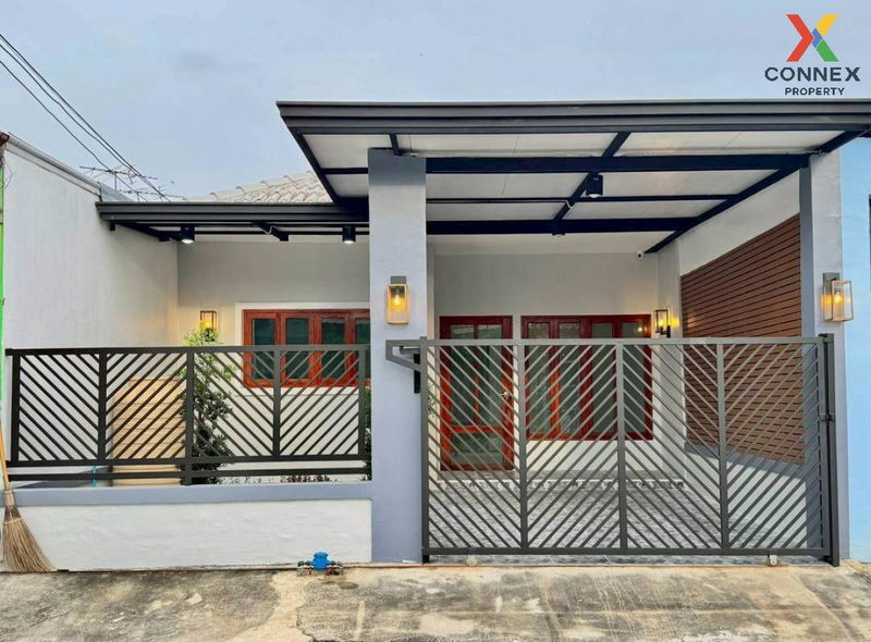 Townhouses for sale : For Sale Townhouse/Townhome  , Baan Phrueksa 3 Bang Bua Thong , wide frontage , newly renovated , Bang Khu Rat , Bang Bua Thong , Nonthaburi , CX-132148 ✅ Live chat with us ADD LINE @connexproperty ✅ 