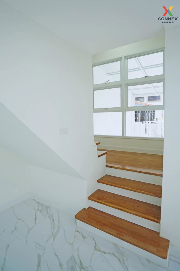 picture For Sale Townhouse/Townhome  , Ban Phetprathan Phetkasem 51 , corner unit , newly renovated , Lak Song , Bang Khae , Bangkok , CX-117202 ✅ Live chat with us ADD LINE @connexproperty ✅  - 4/12